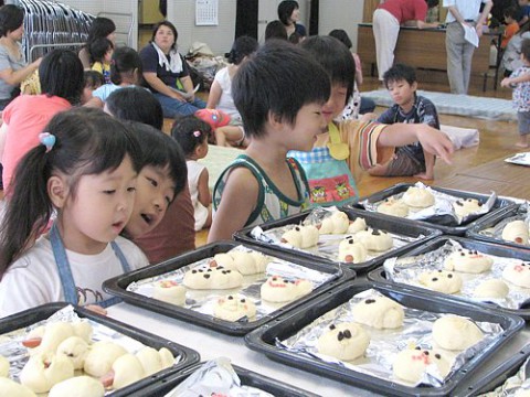 のびっこクラブ（パンづくり）