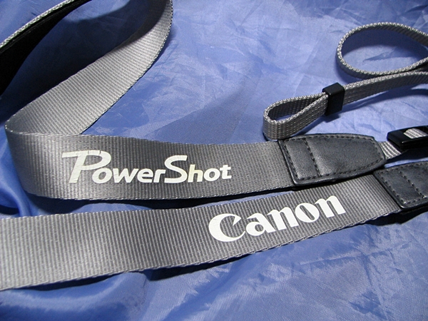 Canon PowerShot S1IS 付属ストラップ(未使用) Canon PowerShot S1IS 付属ストラップ(未使用)
