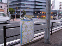 千代_旧福銀前の歩道