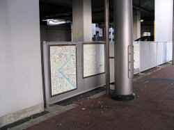 箱崎駅構内1