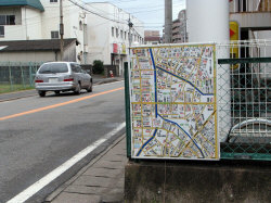 ジョイフル筥松の隣接私有地柵